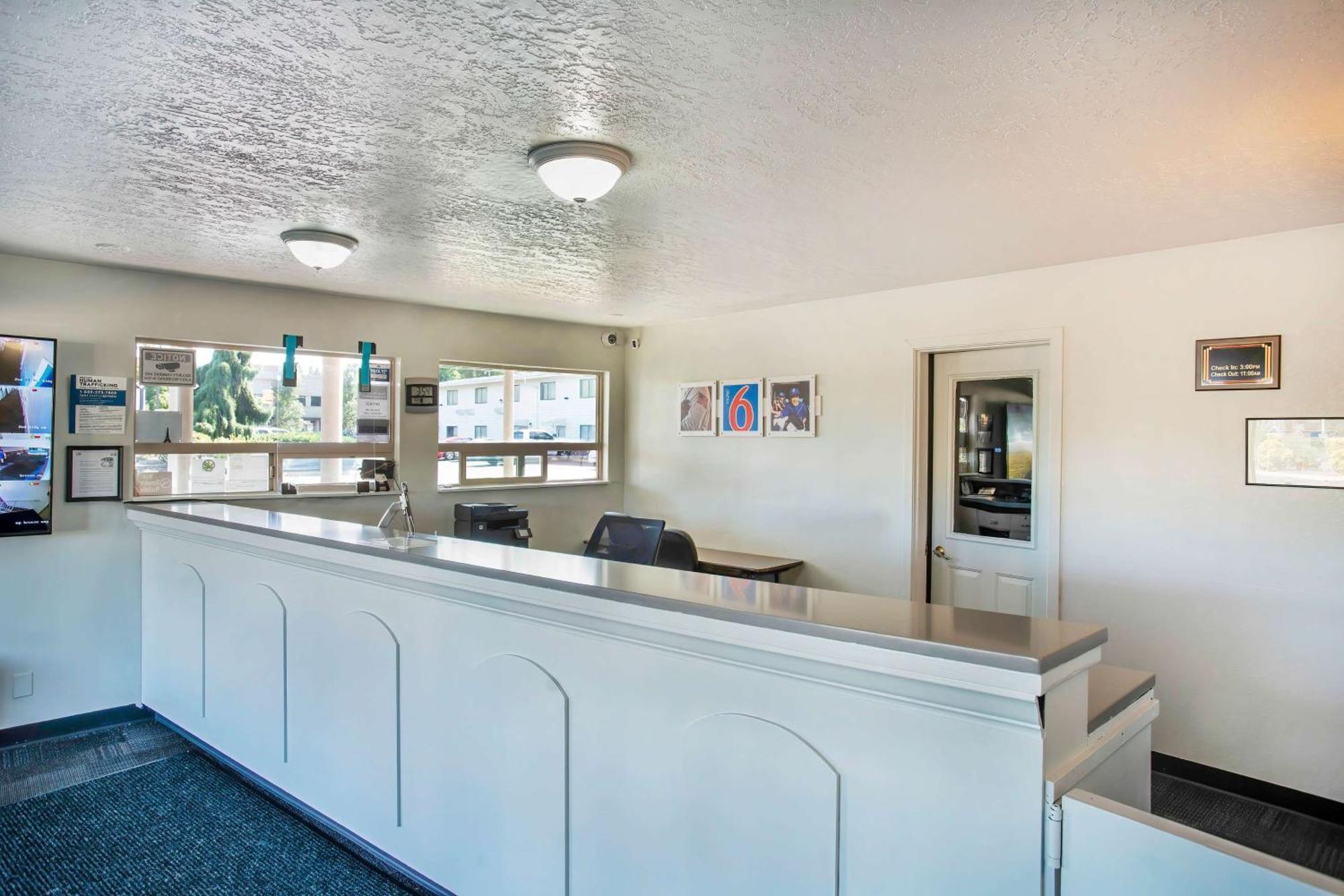 Motel 6-Gresham, Or - Portland Bagian luar foto
