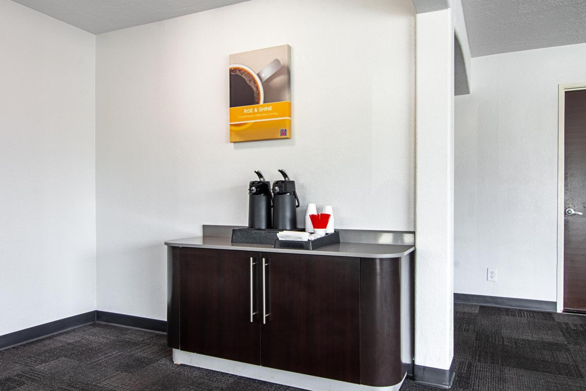 Motel 6-Gresham, Or - Portland Bagian luar foto